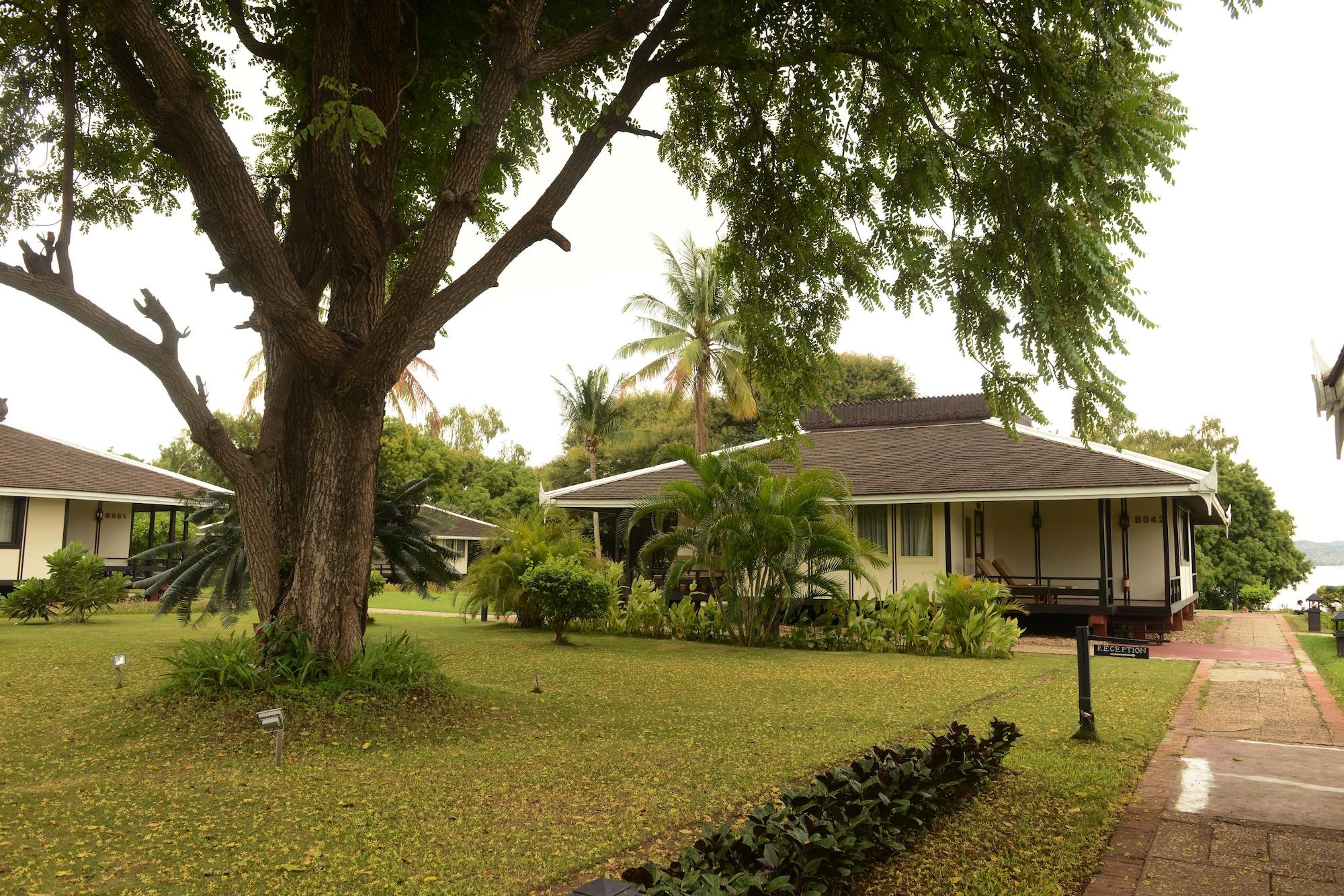 Bagan Thiripyitsaya Sanctuary Resort Экстерьер фото