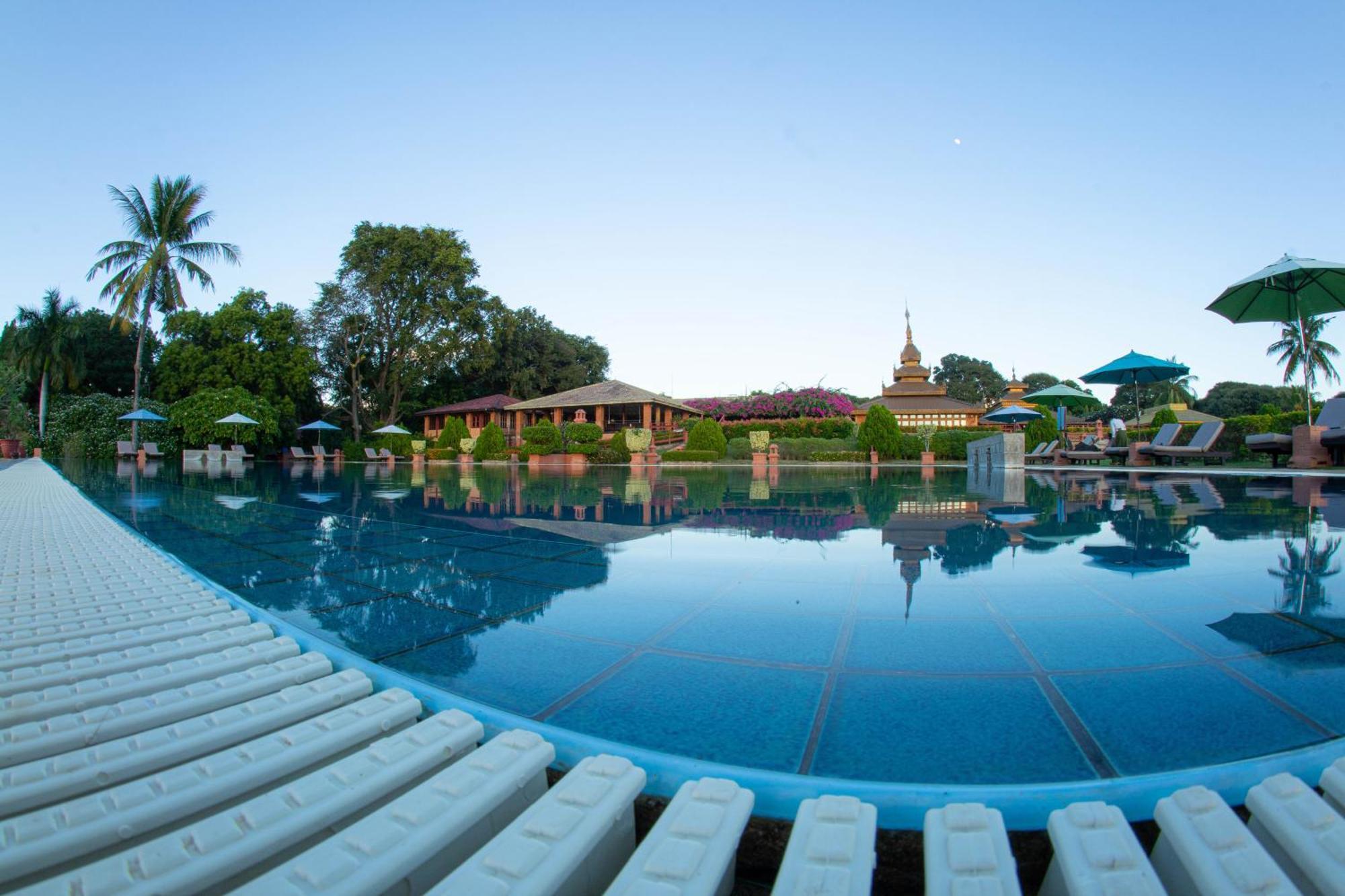 Bagan Thiripyitsaya Sanctuary Resort Экстерьер фото