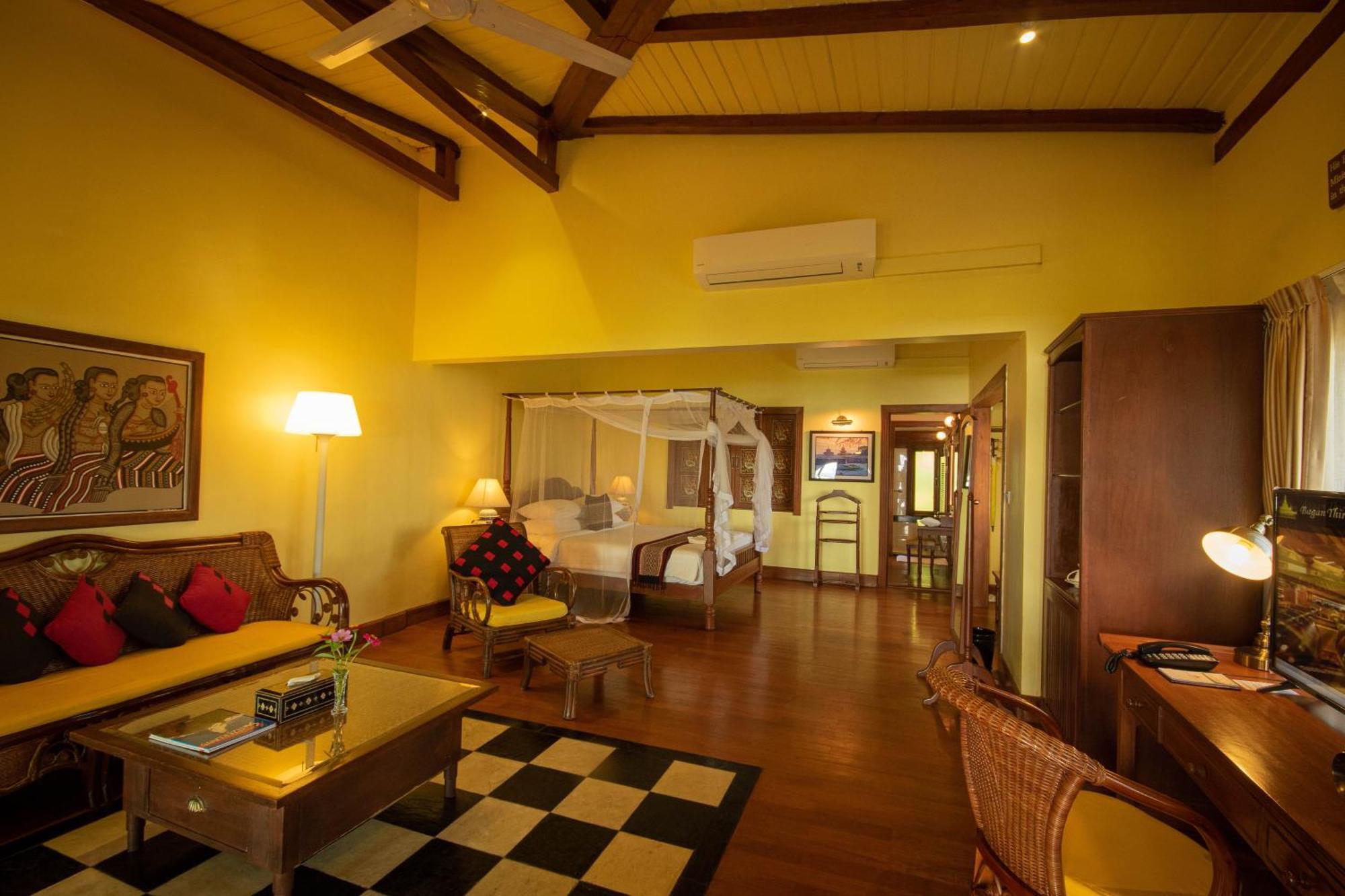 Bagan Thiripyitsaya Sanctuary Resort Экстерьер фото