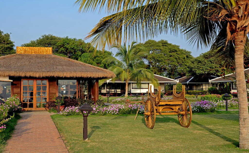 Bagan Thiripyitsaya Sanctuary Resort Экстерьер фото